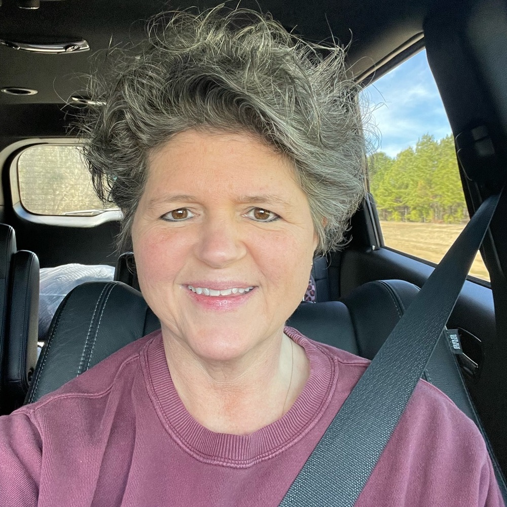 Meet your Posher, Cindy